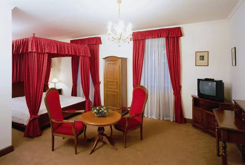 Photo 4 of Hotel Zámek Štiřín