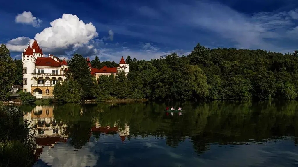 Photo 2 of Zámek Žinkovy
