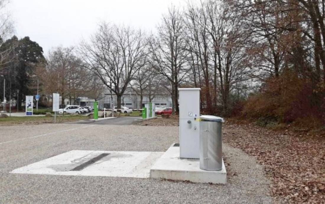 Camping Car Park Bühl — Sítio para autocaravanas in Bühl