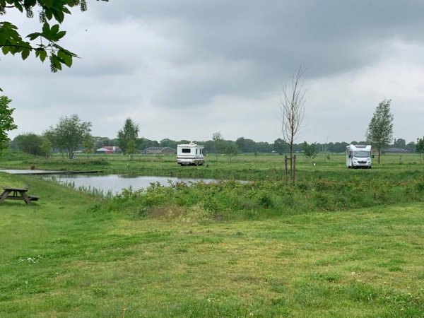 Camping Wetland — Photo 3