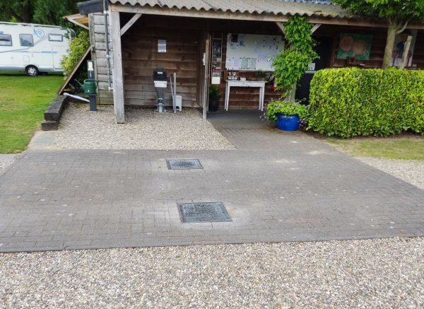 Kompas Camperplaats — Foto 3