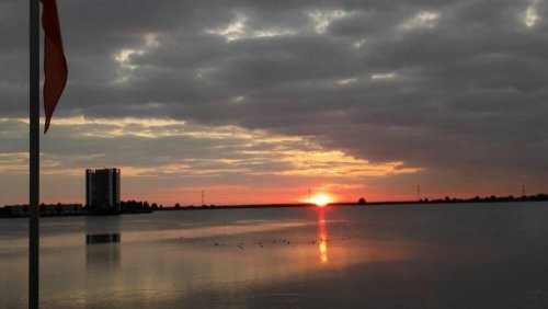 Camperplaats De Boulevard Noord — Stellplatz in Bergen op Zoom