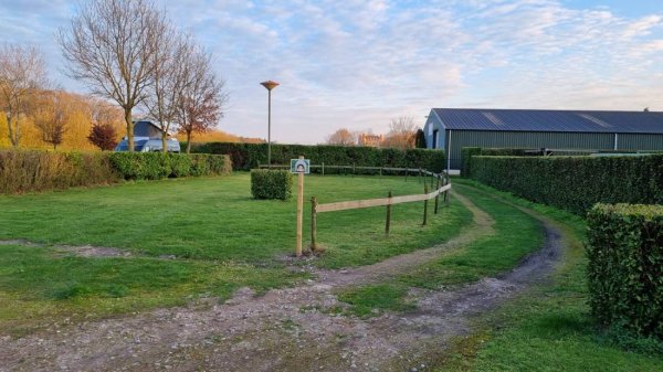 Mini-Camping De Hoefstal — Photo 2
