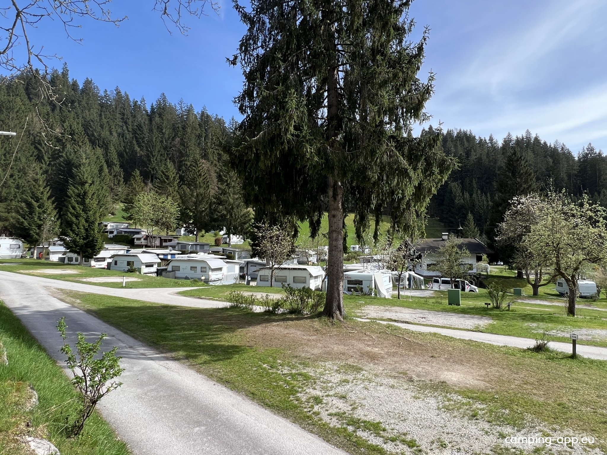 Camping Schlossberg Itter — Cámping in Itter