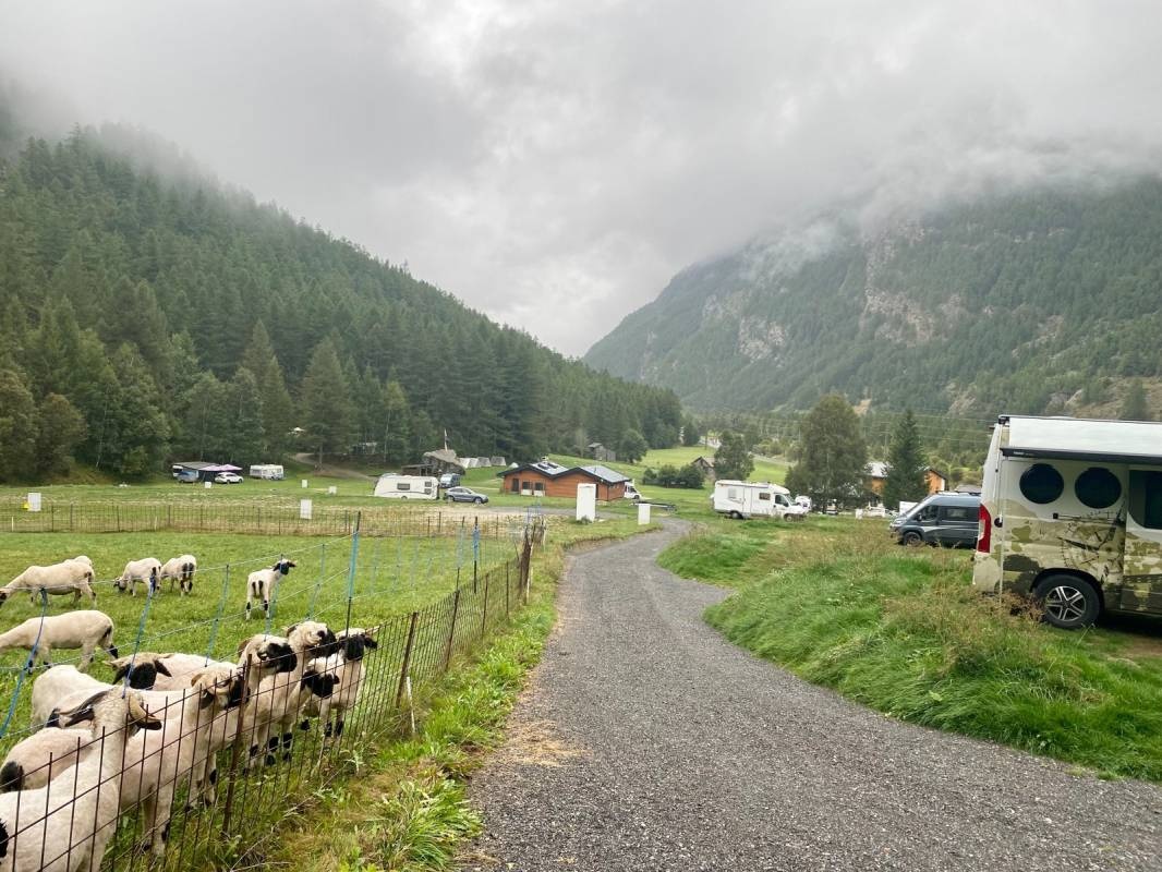 Camping Attermenzen — Місце для кемпінгу in Randa