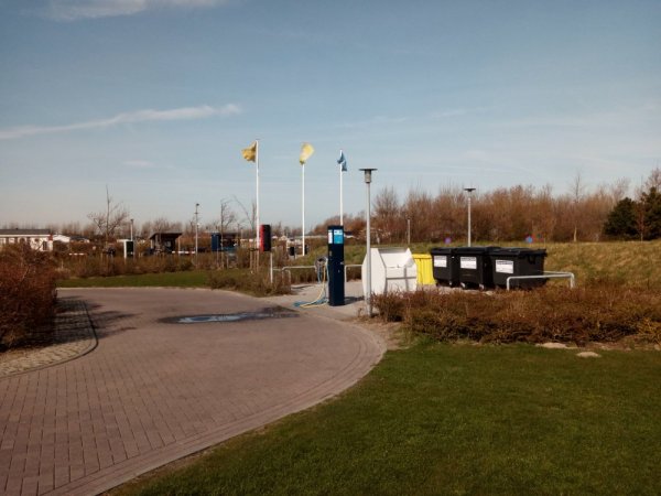 Drive-In Camperpark Ouddorp — Photo 4