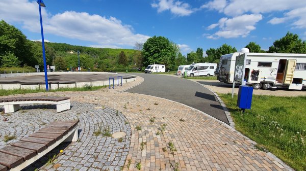 Wohnmobilstellplatz Eisenberg — Photo 6