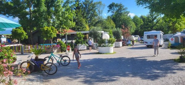 Chiemsee Strandcamping — Photo 3