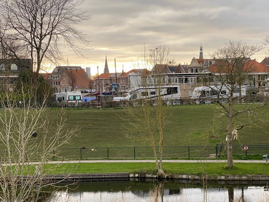 Stadshavens Medemblik — Area Autocaravanas in Medemblik