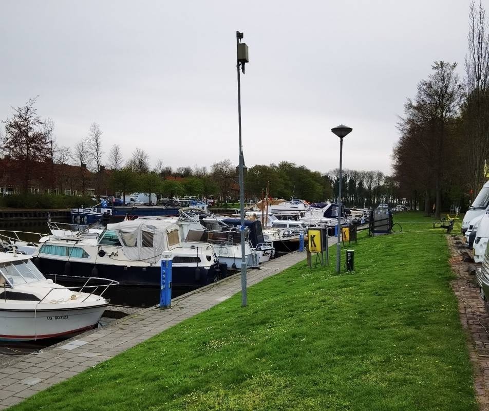 Jachthafen Middenmeer — Sítio para autocaravanas in Middenmeer