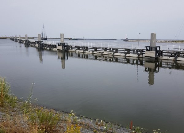 Camper Parking Oostkade — Photo 3