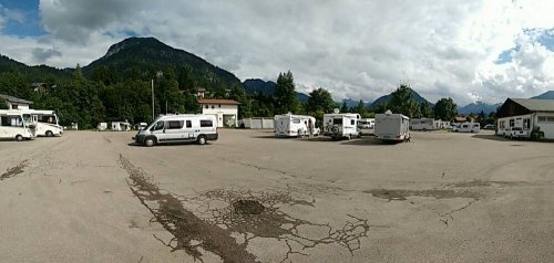 Wohnmobilstellplatz Oberstdorf — Sp. parking dla kamperów in Oberstdorf