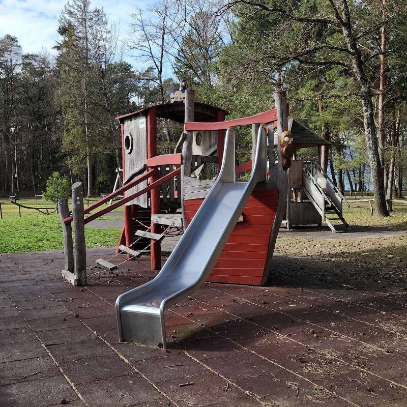 Camping VD 8 — Campingplass in Cheseaux-Noréaz
