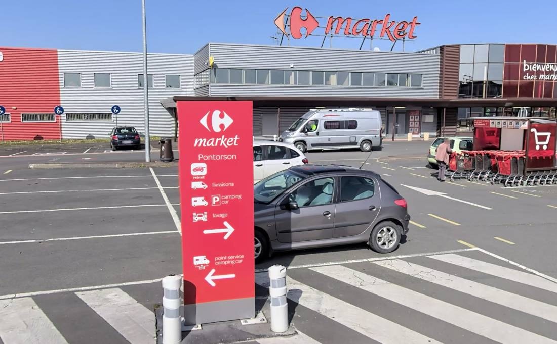 Stellplatz Pontorson — Aire camping car in Pontorson