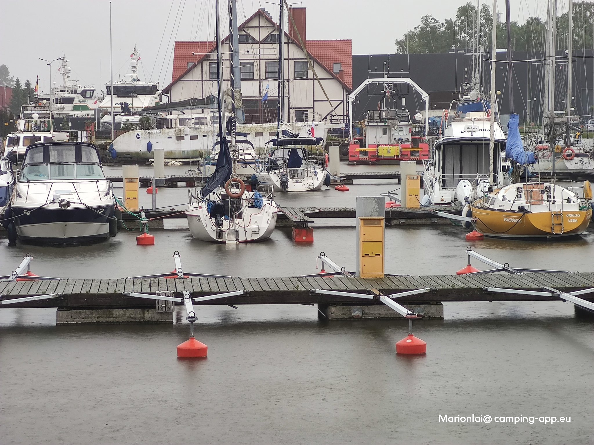 Parking Yachthafen — Foto 5