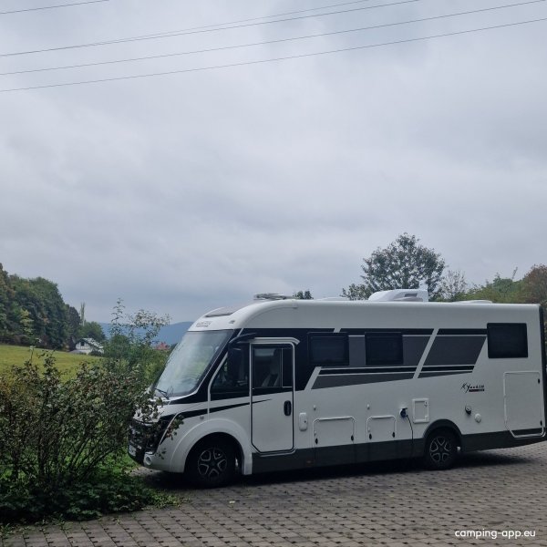 Stellplatz an den Feengrotten — Photo 3