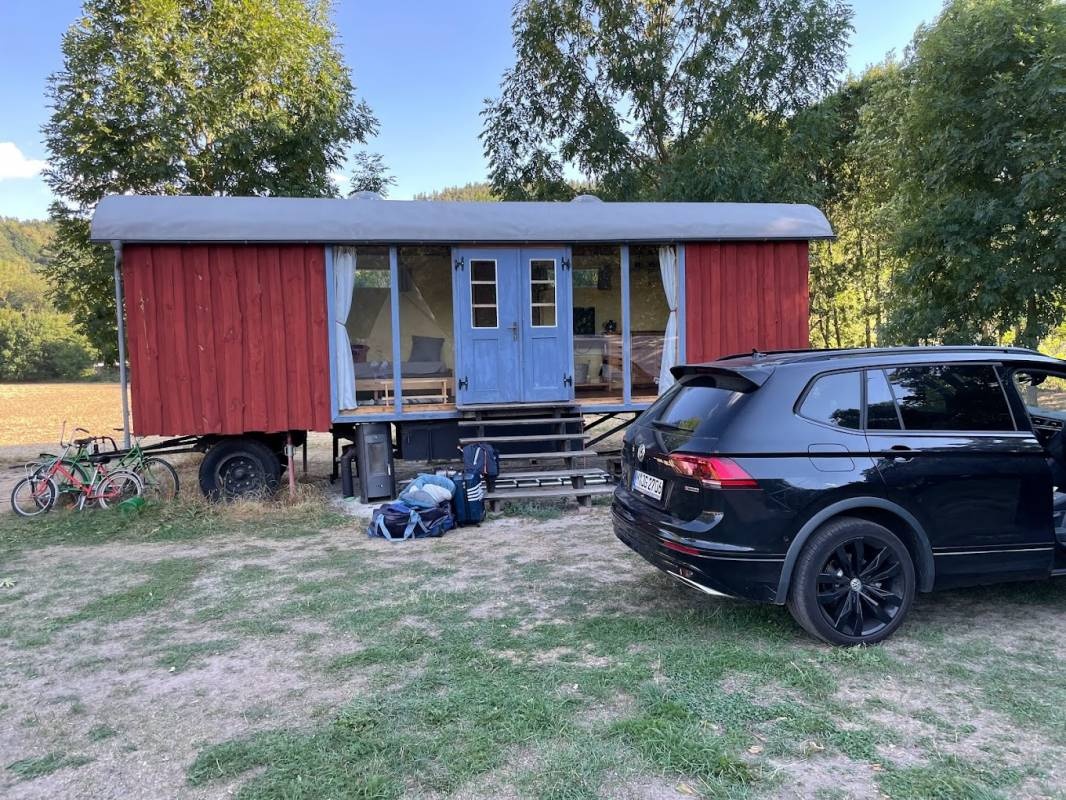 Camping & Kanuverleih «Komma raus» — 露营地 in Uhlstädt-Kirchhasel