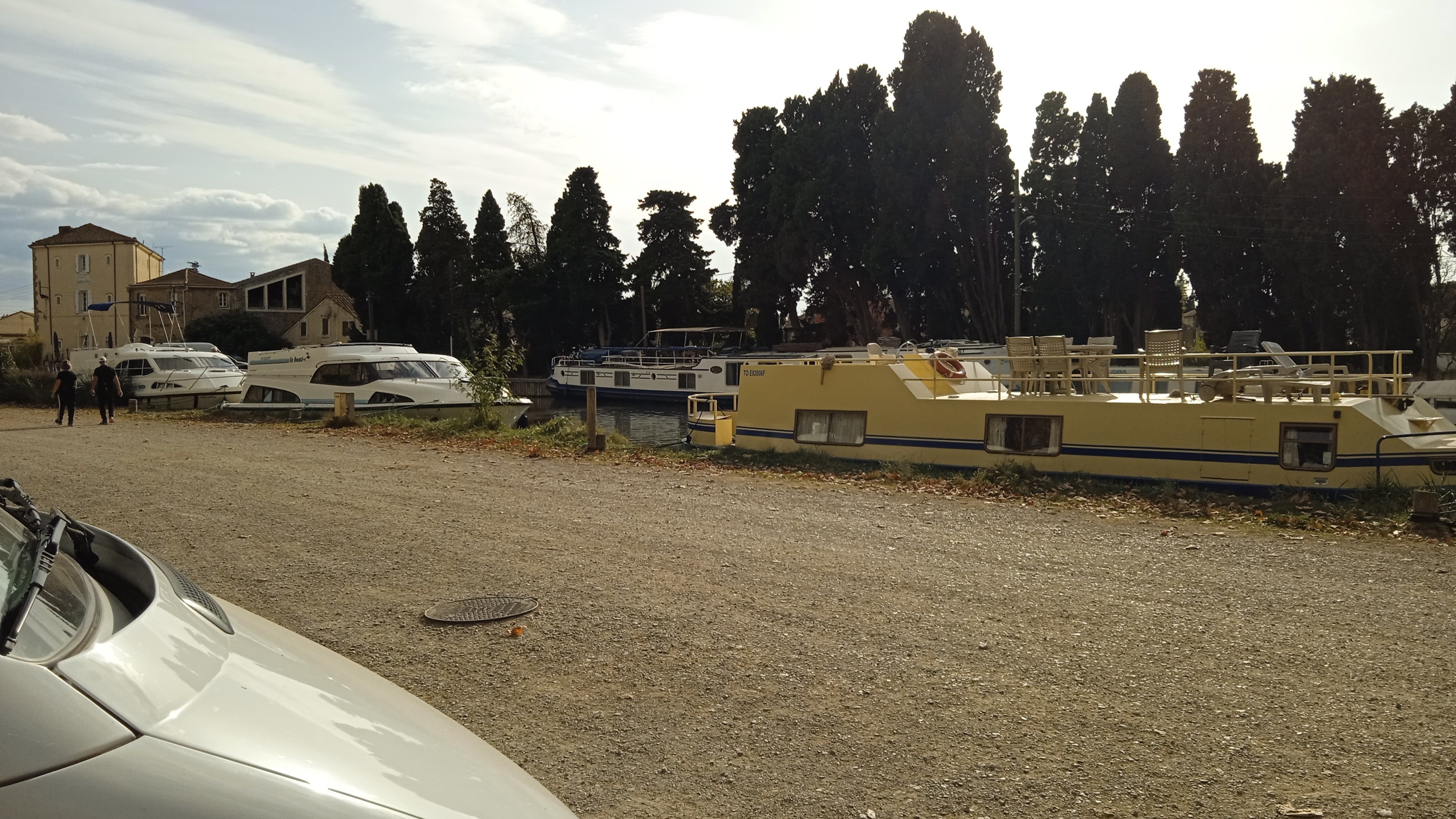 Stellplatz Ginestas — Ställplats in Ginestas