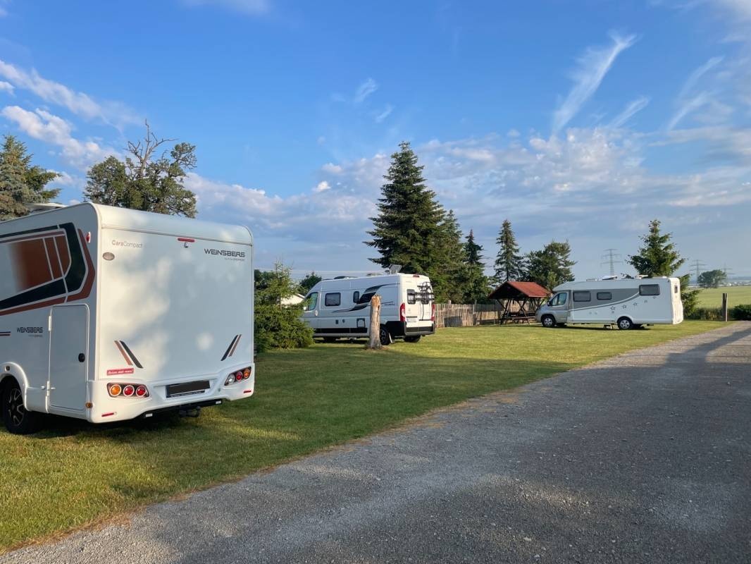 Stellplatz Obernissa — Campervan Site in Obernissa