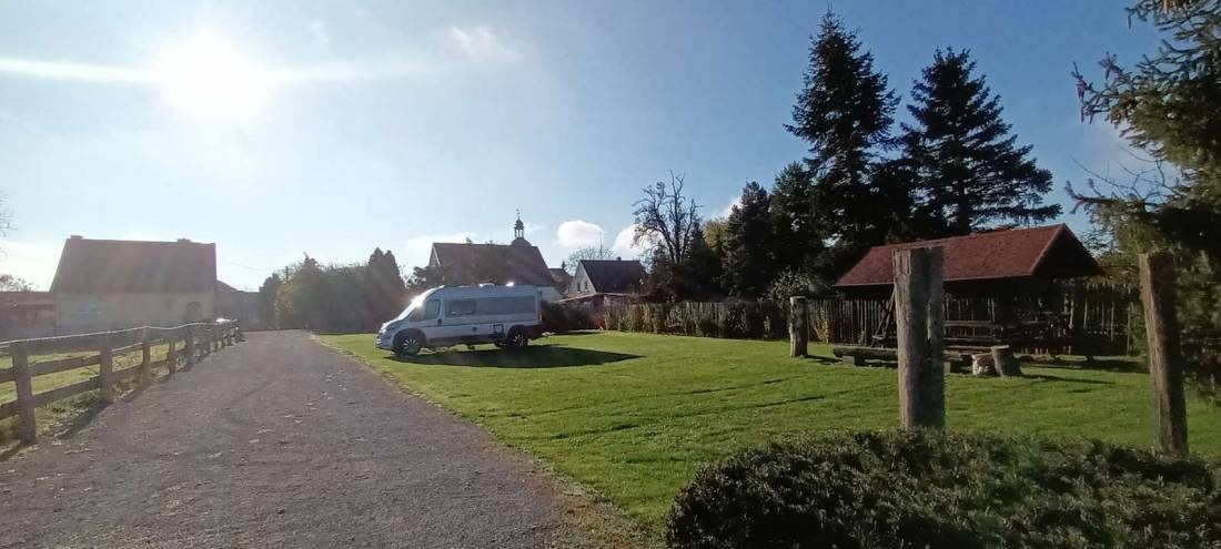 Stellplatz Obernissa — Camperplads in Obernissa