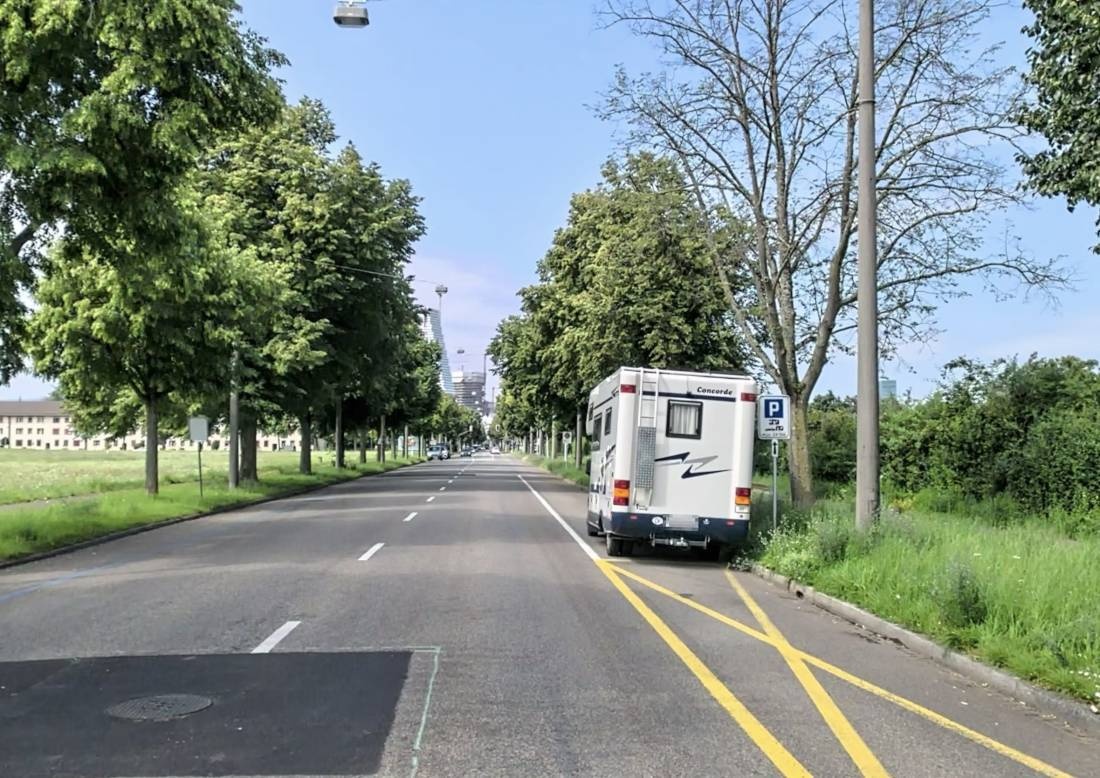 Stellplatz Bäumlihofstrasse Basel — Sítio para autocaravanas in Basel