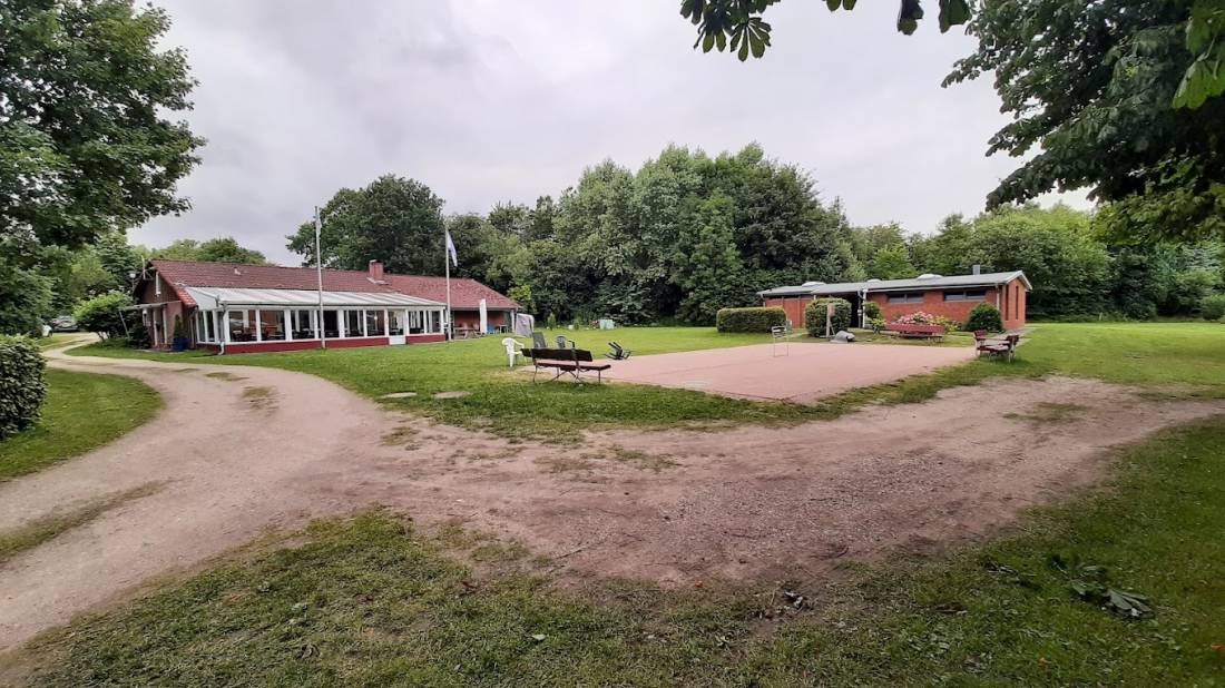 FKK Naturist Camping am Flemhuder See — Area da campeggio in Krummwisch