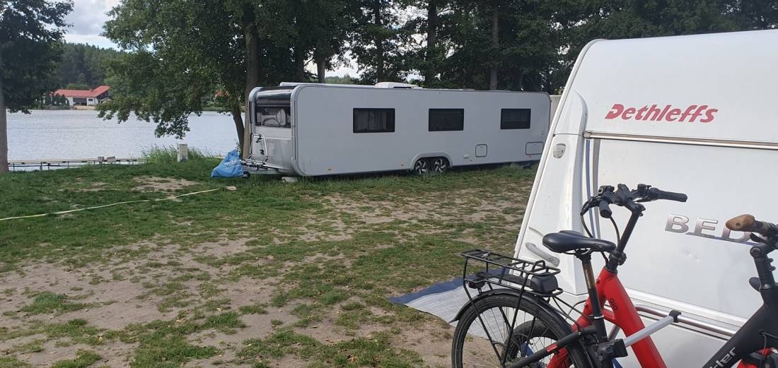 Camping Wodnik — Sítio de acampamento in Swornegacie