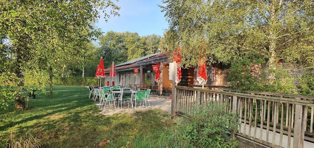Campingplatz Perwang — Kamp yeri in Perwang am Grabensee