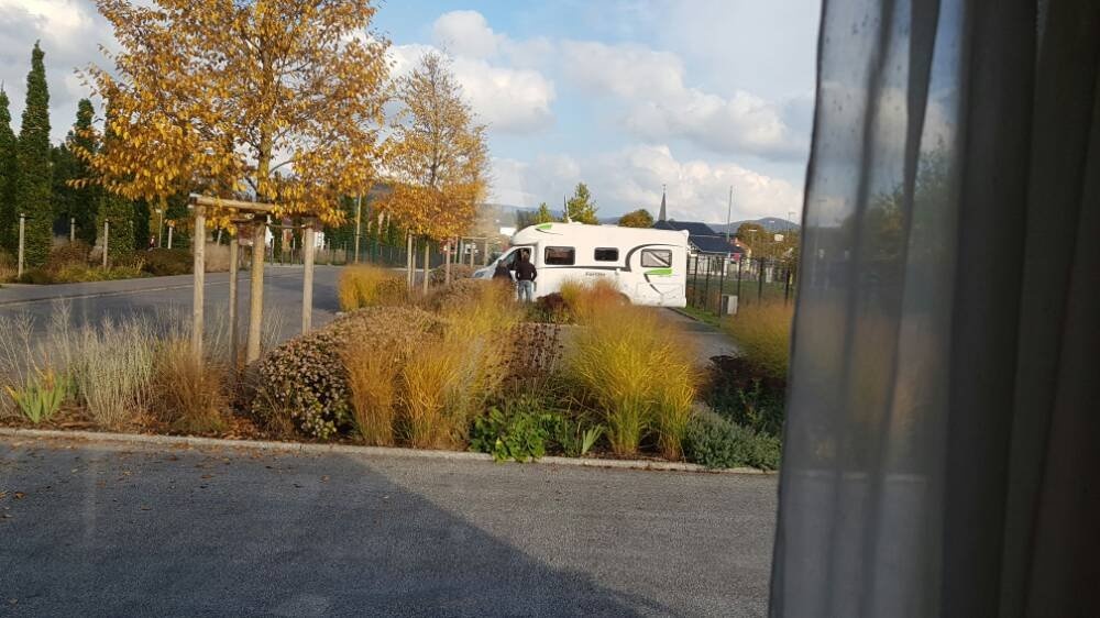 Reisemobilparkplatz Westendpark — Karavan Sitesi in Schmalkalden