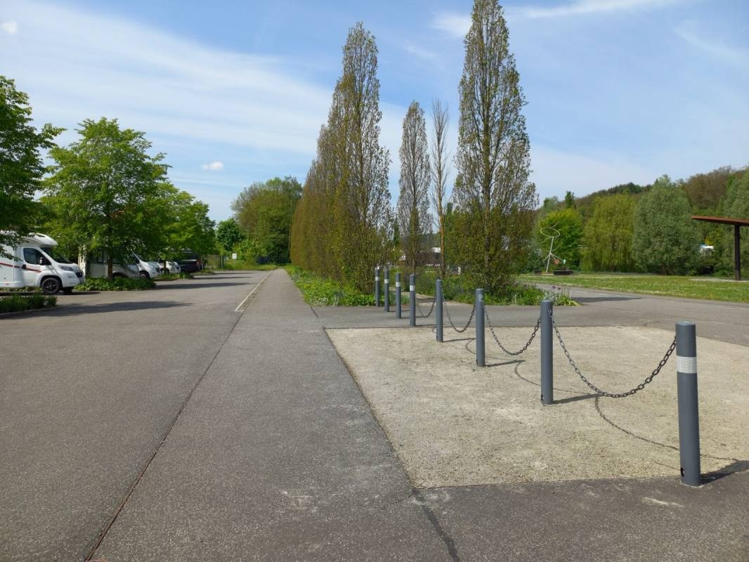 Reisemobilparkplatz Westendpark — Area Autocaravanas in Schmalkalden