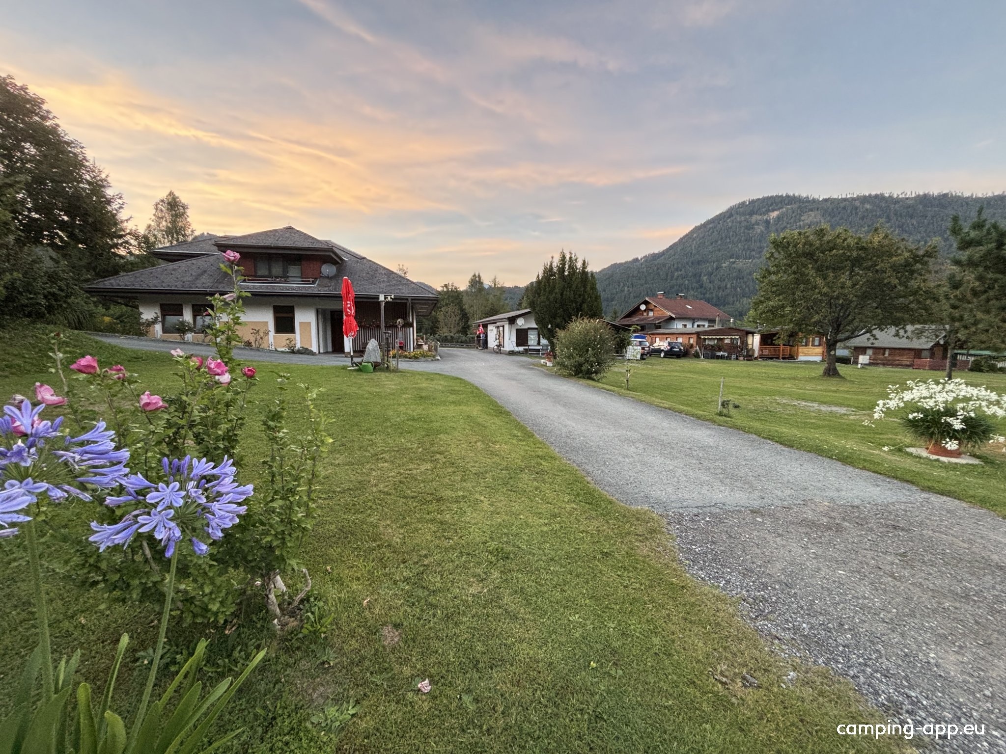 Camping  Alpendorf — Camping Site in Weißbriach