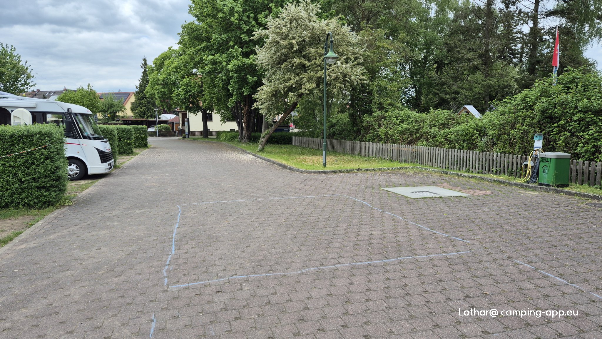 Stellplatz am Freibad Salzwedel-Böddenstedt — Camperplads in Salzwedel-Böddenstedt