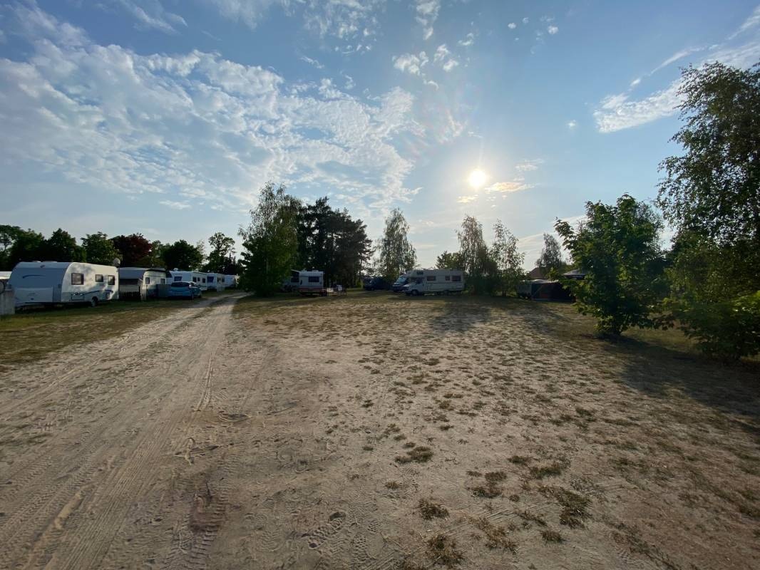 Campingplatz Am Großen Mochowsee — Sítio de acampamento in Schwielochsee