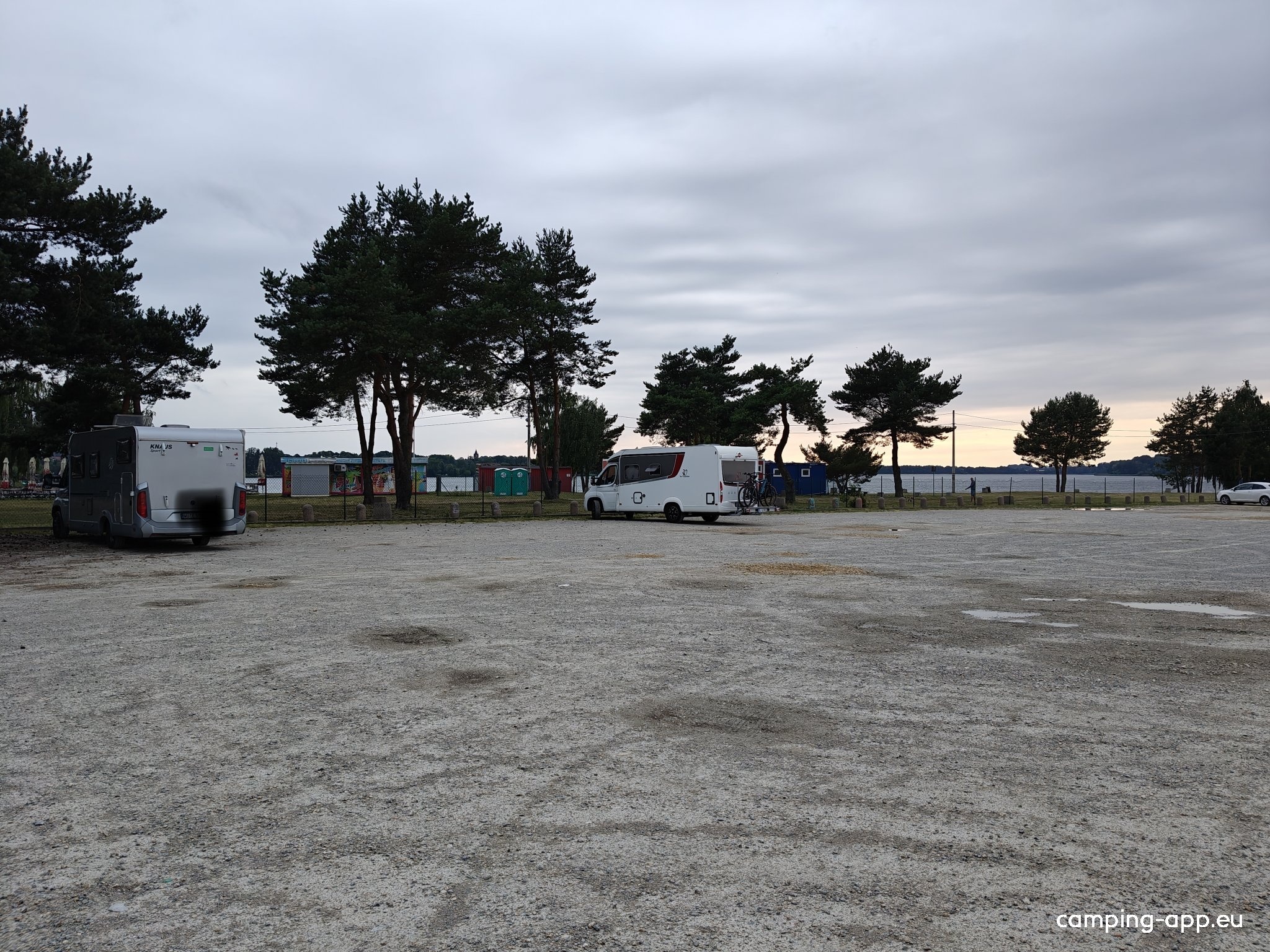 Parking Am See Niewiesze — Camperplads in Niewiesze