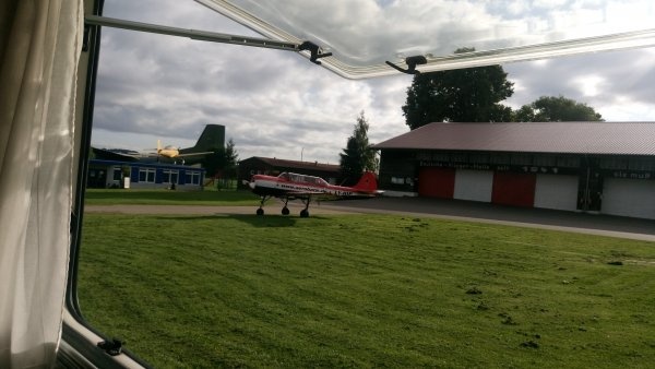 Stellplatz am Flugplatz Ballenstedt — 露营车营地 in Ballenstedt