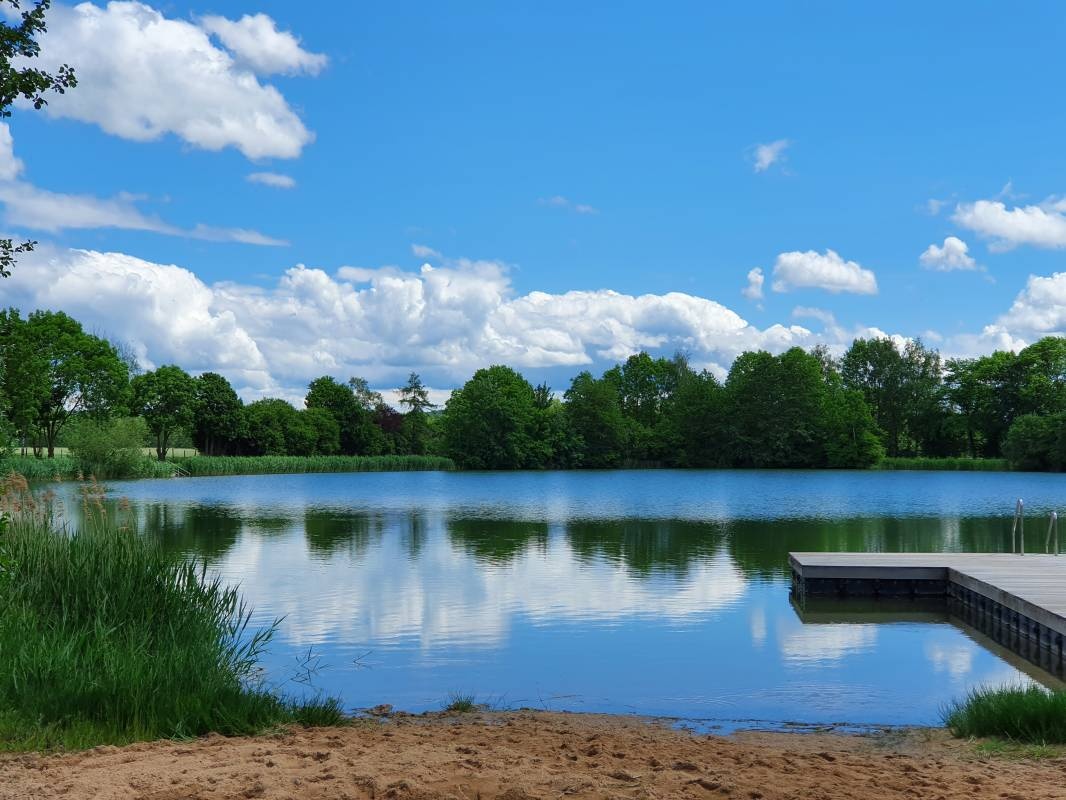 Campingplatz Badesee Irmelshausen — Campingplatz in Höchheim