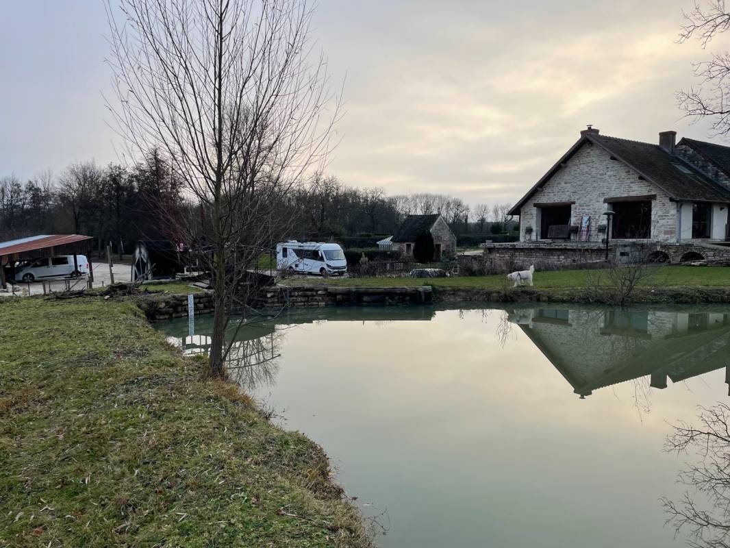 Moulin Madame — Ristorante in Givry