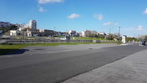 Stellplatz Clais Alcatel — Karavan Sitesi in Calais