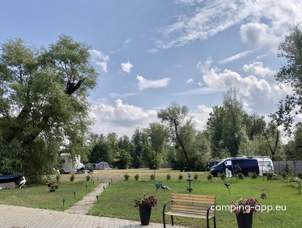 Camping Zimne Wody