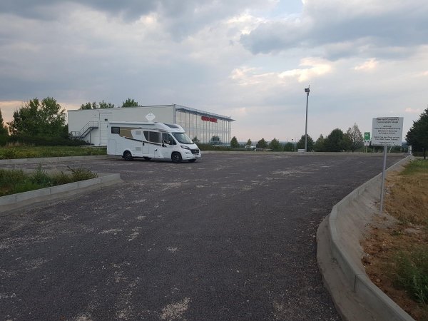 Stellplatz bei Gerth-Mobile Weissenfels — Photo 2