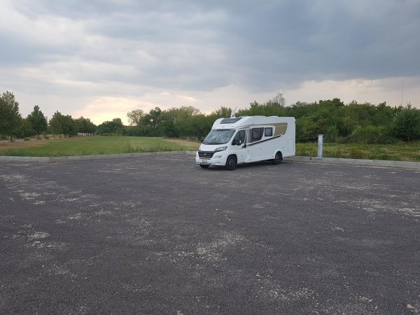 Stellplatz bei Gerth-Mobile Weissenfels — Photo 3