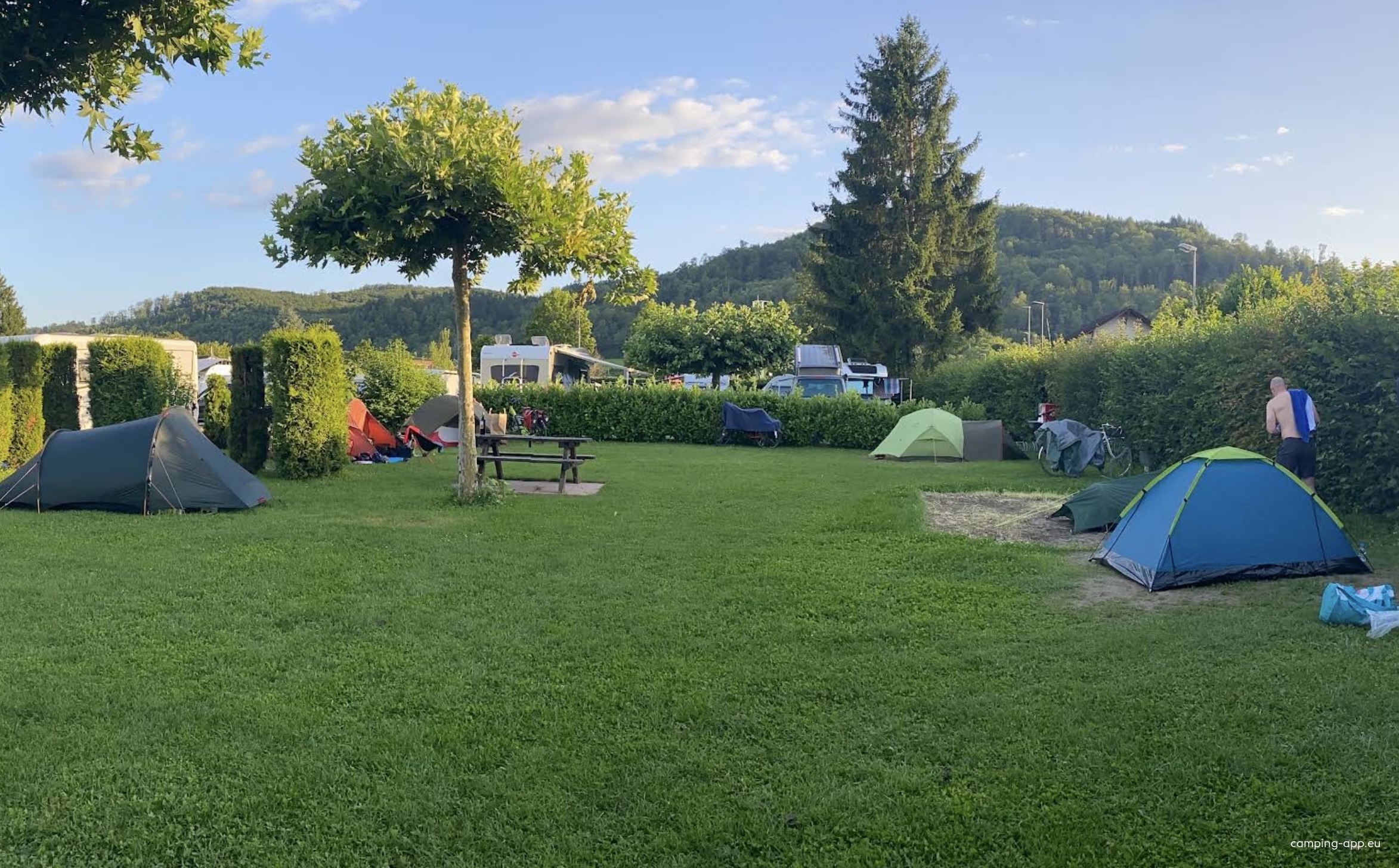 CCBZ - Camping und Caravanningclub Bad Zurzach — Campingplass in Zurzach