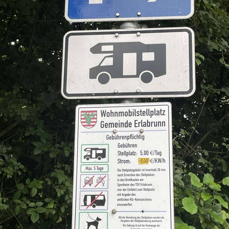 Stellplatz Schleusenweg — Karavan Sitesi in Erlabrunn