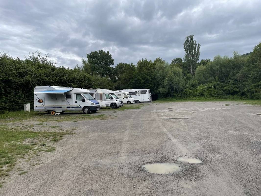 Stellplatz Schleusenweg — Campervan Site in Erlabrunn