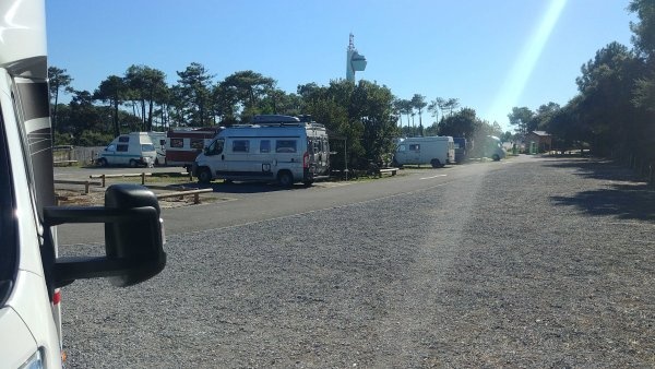 Stellplatz Messanges — Sítio para autocaravanas in Messanges