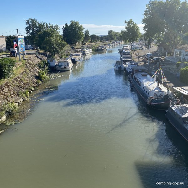 Stellplatz Bellegarde — Fotoğraf 4