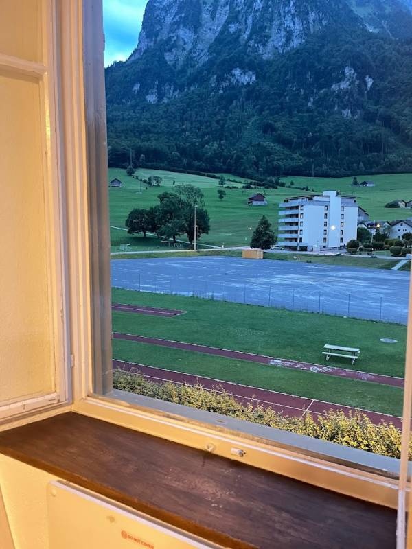 Wohnmobilstellplatz Glarus — Sp. parking dla kamperów in Glarus