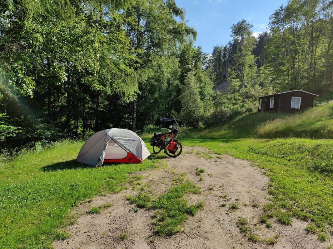 Campingplatz Nüßleshof — Місце для кемпінгу in Heßles