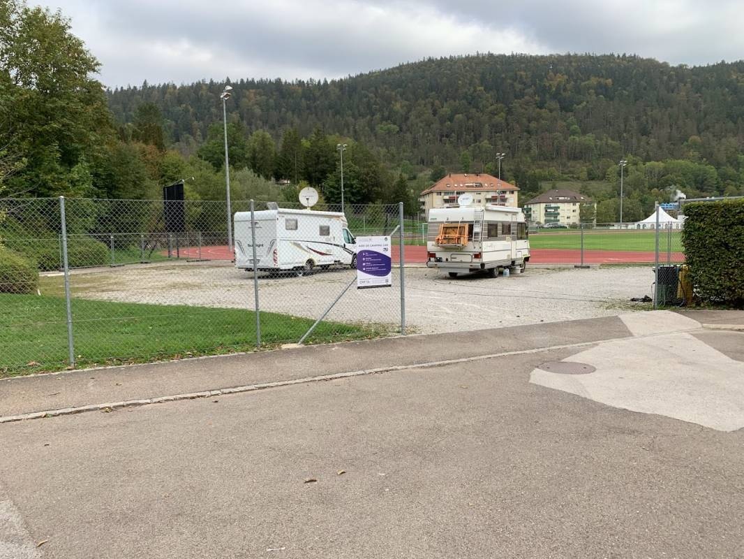 EspaceVAL Camper — Sp. parking dla kamperów in Val-de-Travers