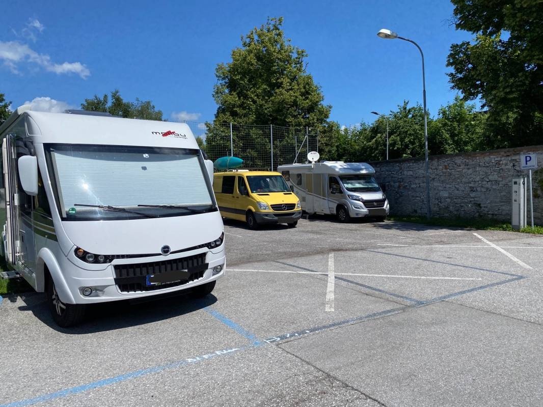 Stellplatz Stadtgemeinde Hallein — Bobilplass in Hallein